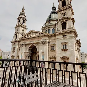 Pal's And , Budapest Hungría
