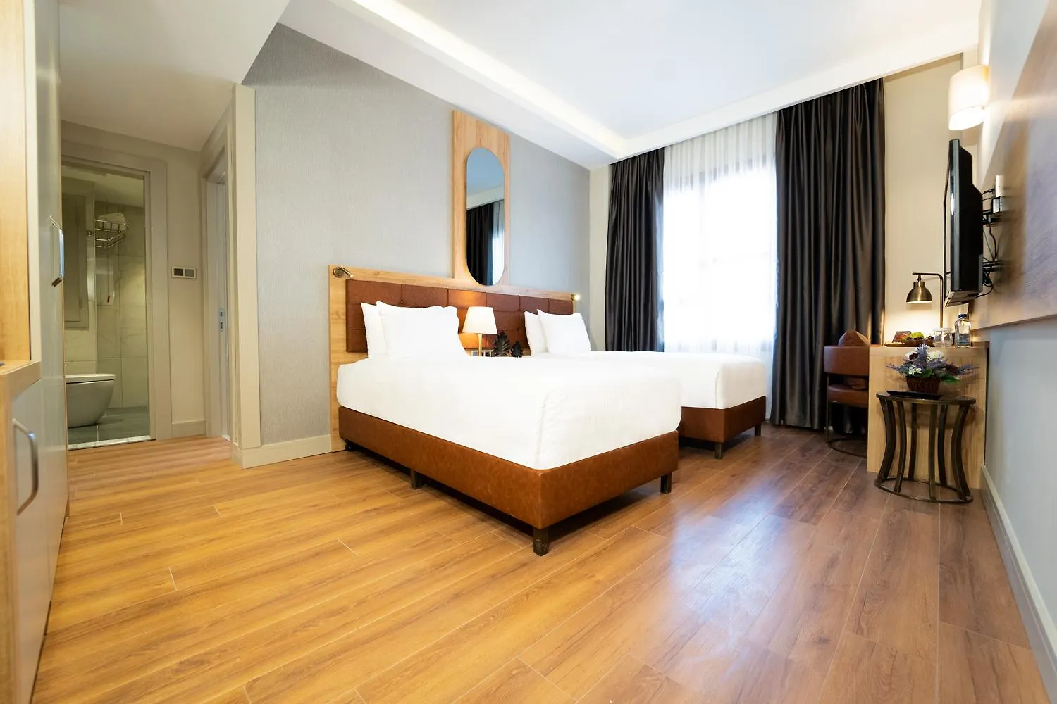 ****  Grand Sirkeci Hotel イスタンブール トルコ