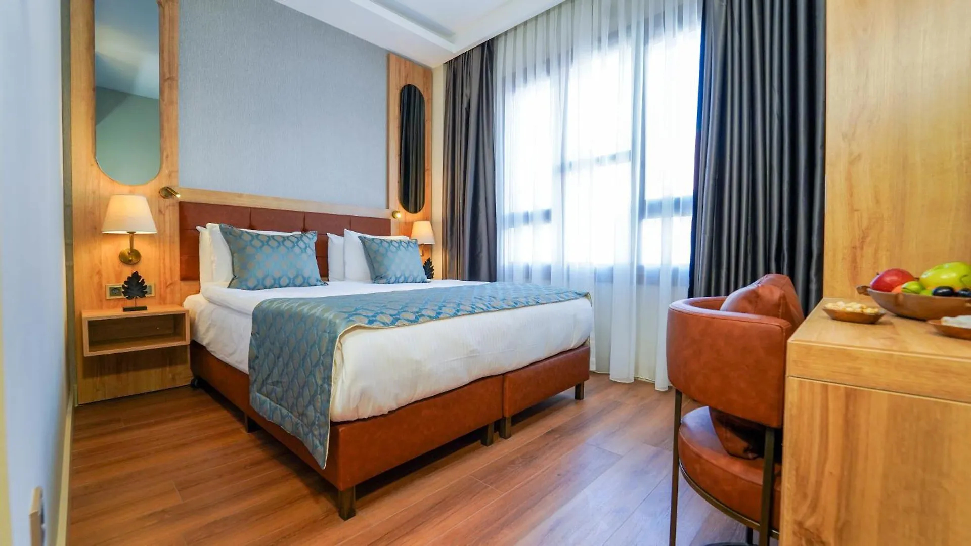 ****  Grand Sirkeci Hotel イスタンブール トルコ